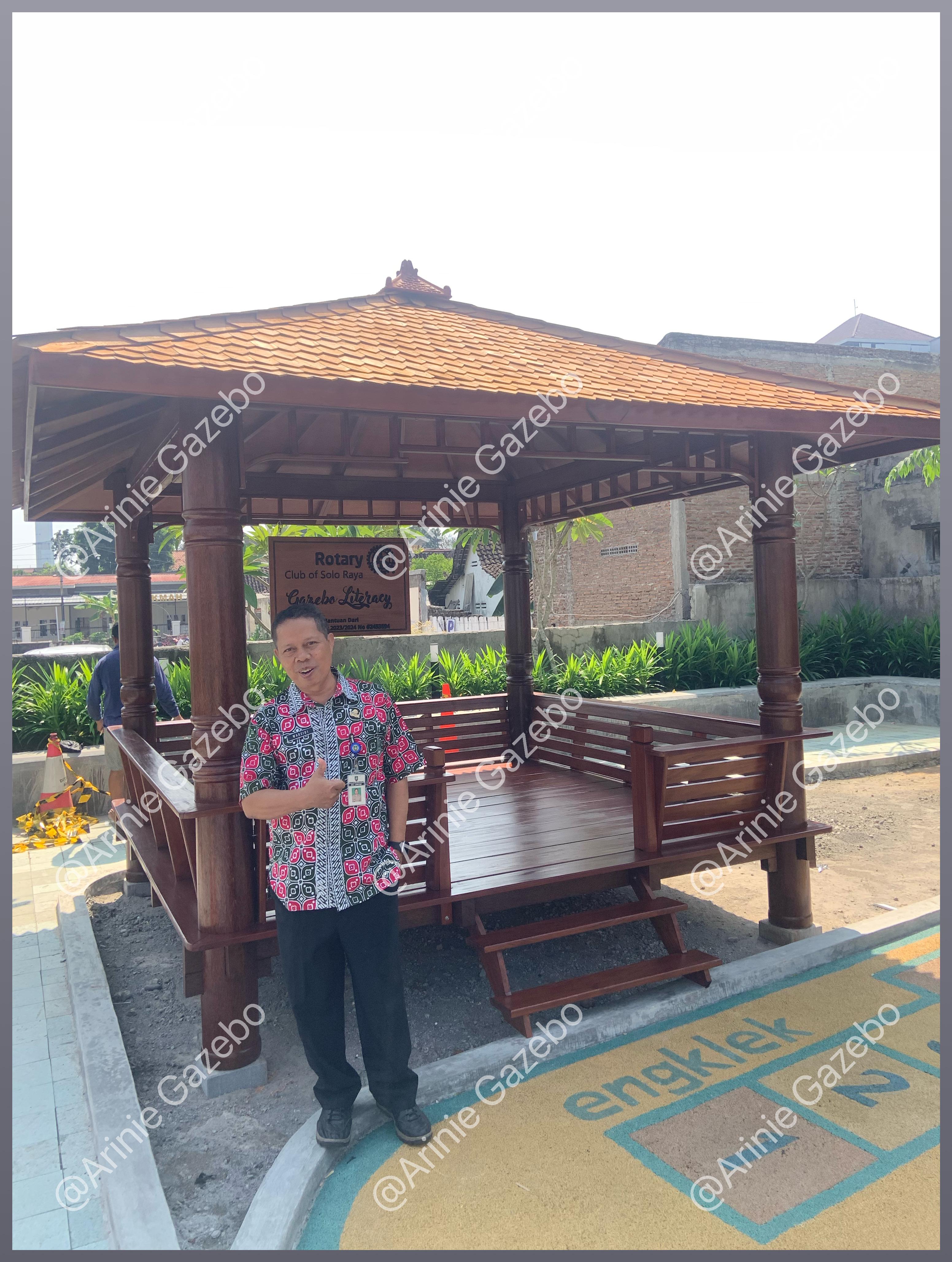 Biaya Pengrajin Gazebo Minimalis di Sumber Biaya Pengrajin Gazebo Minimalis di Sumber