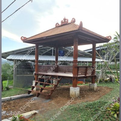 Gazebo Kayu Jati Model Kerajaan