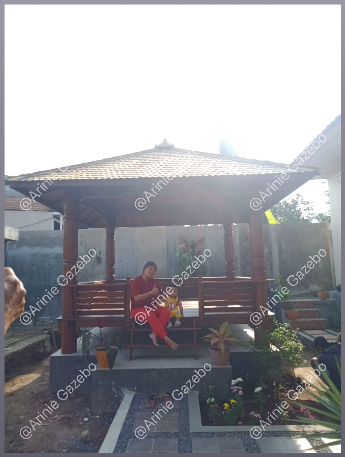 Biaya Pembuatan Gazebo Hiasan Laman di Sampang