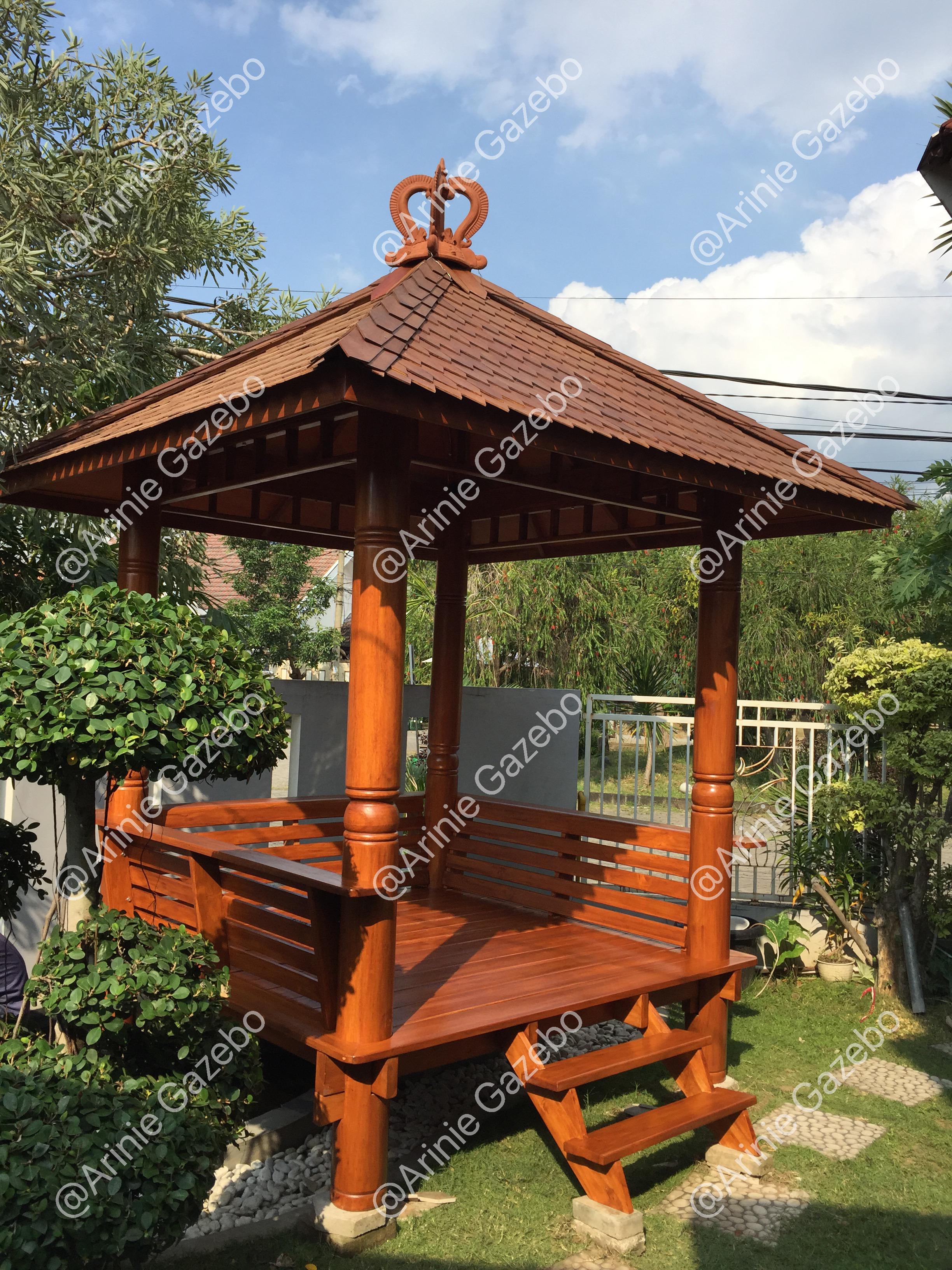 Pembuatan Gazebo 6 x 6 di Wonogiri Pembuatan Gazebo 6 x 6 di Wonogiri