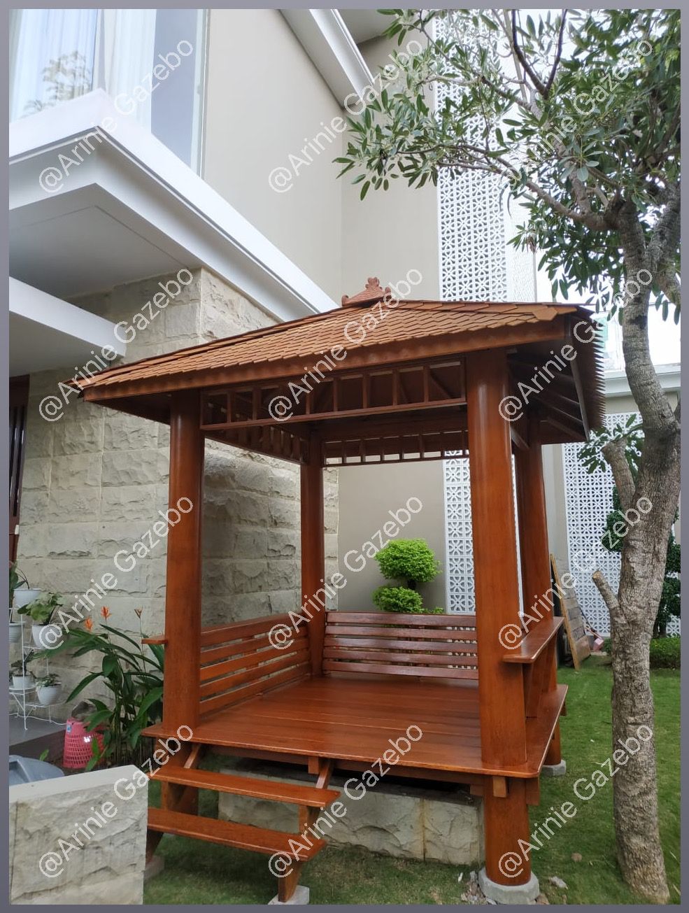 Biaya Pembuatan Gazebo Kolam Ikan di Sragen