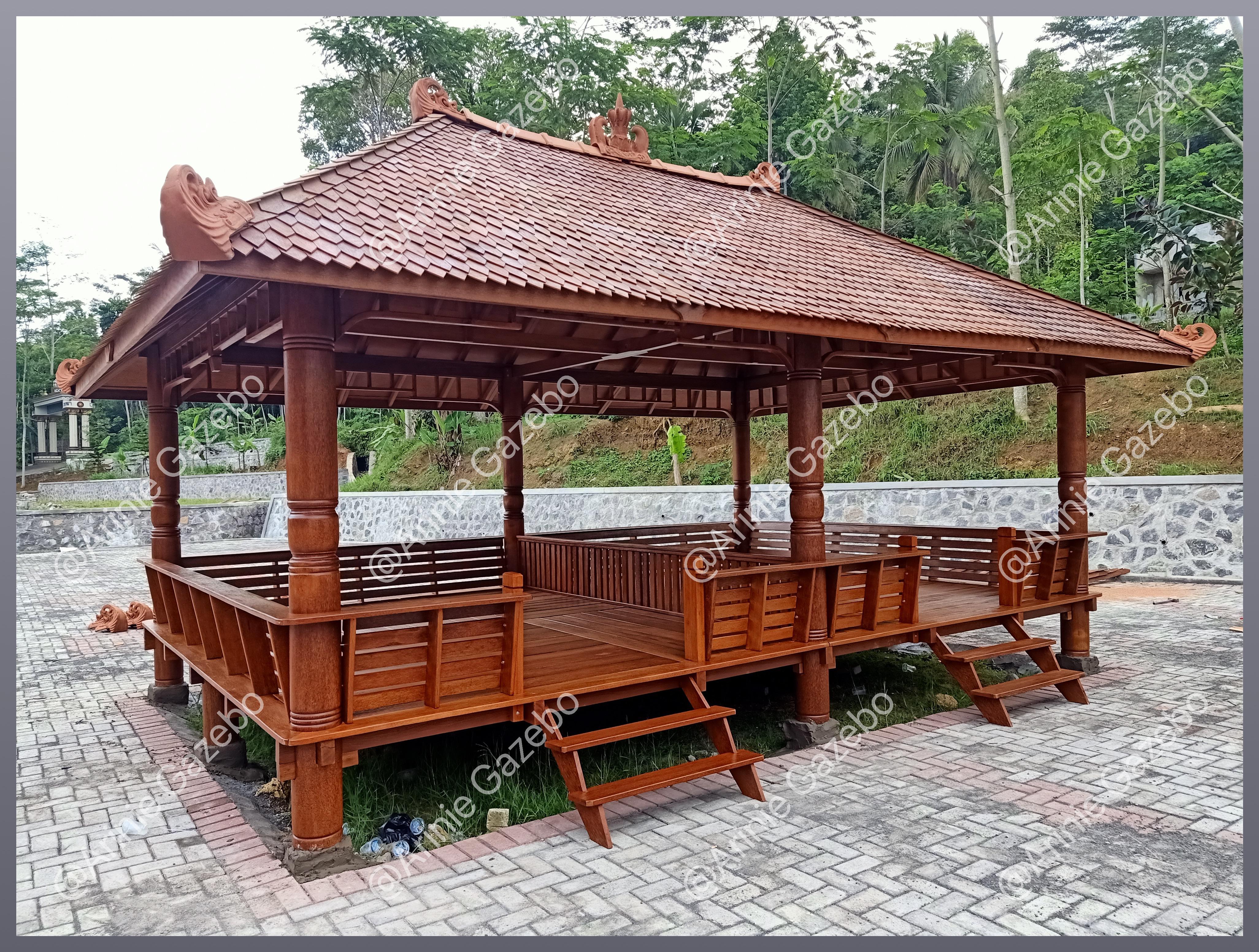 Pengrajin Gazebo Kayu Minimalis di Magetan
