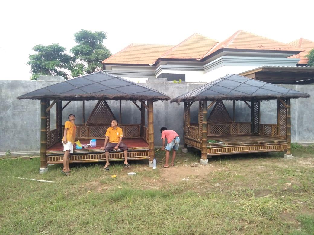 Jasa Pembuatan Gazebo Bambu Hitam di Kulon Progo Jasa Pembuatan Gazebo Bambu Hitam di Kulon Progo